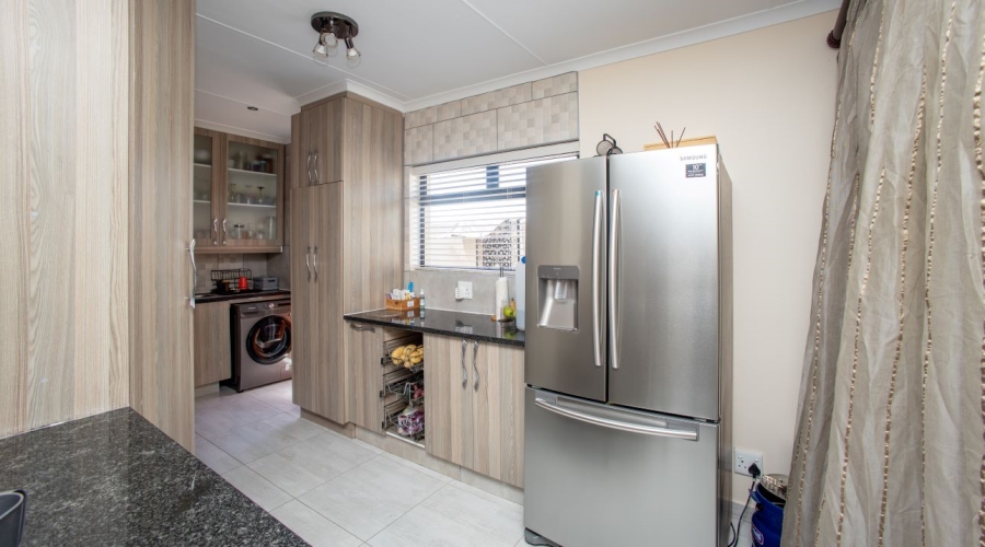 3 Bedroom Property for Sale in Kidds Beach Eastern Cape